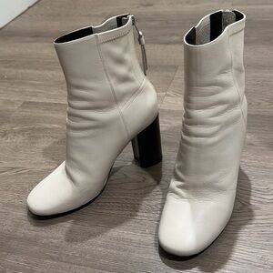 Elegant White Ankle Boots